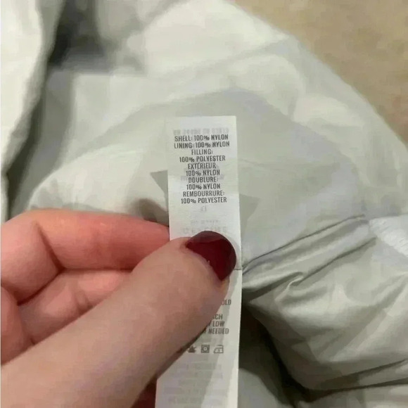 Offline by aerie light blue silver looking puffed vest in size xl - Picture 4 of 4